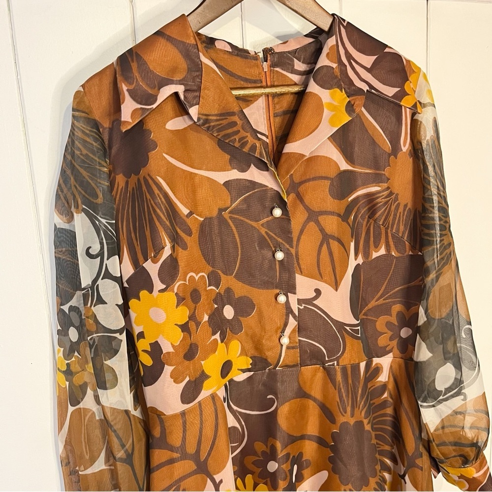 Vintage A Dress Town Original Brown Floral Maxi Dress. - Picture 3 of 10